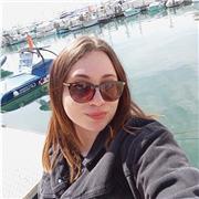 Appena diplomata al liceo scientifico, aiuto compiti e ripetizioni per il periodo estivo